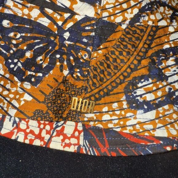 Brand new Dior reversible bucket hat main image 4